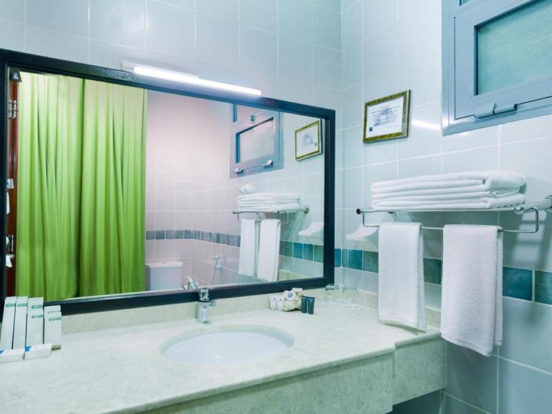 Ras Al Jinz Turtle Reserve