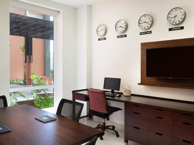 Four Points By Sheraton Puntacana Village