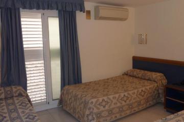 Отель Roma Reial Испания, Барселона, фото 7