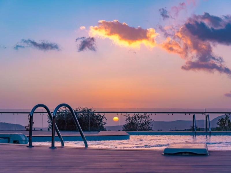 Sahab Resort and Spa