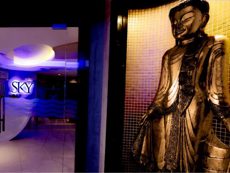 Grand Millennium Hotel Amman