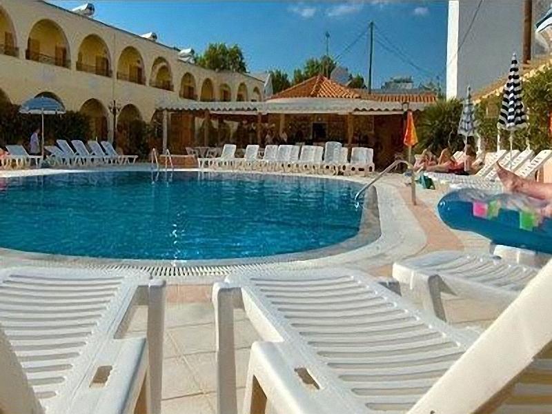 Konstantina Apartments
