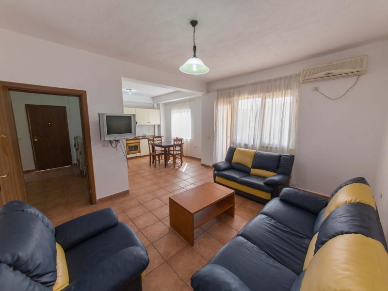 Kolaveri Resort