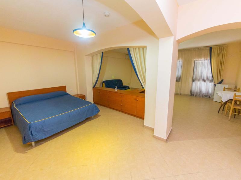Kolaveri Resort
