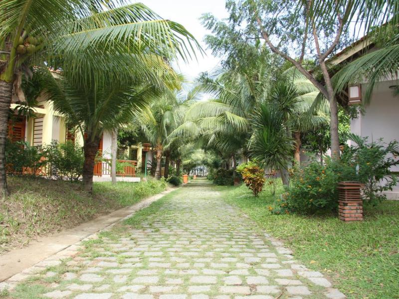 Long Thuan Resort & Spa