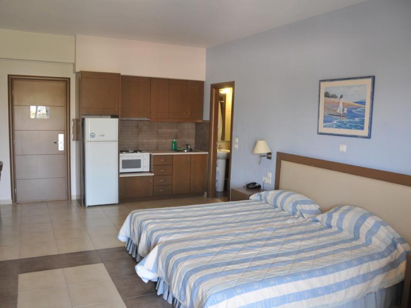 Philoxenia Hotel