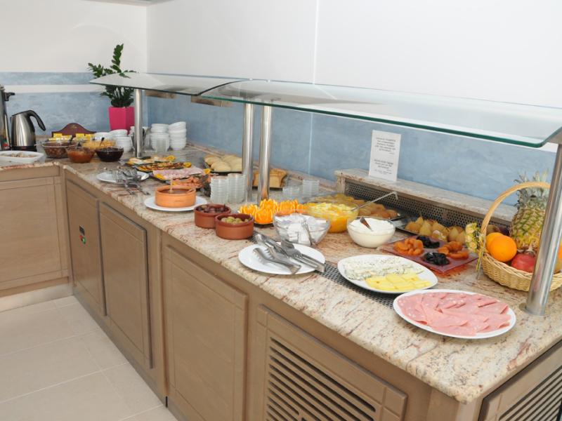 Philoxenia Hotel