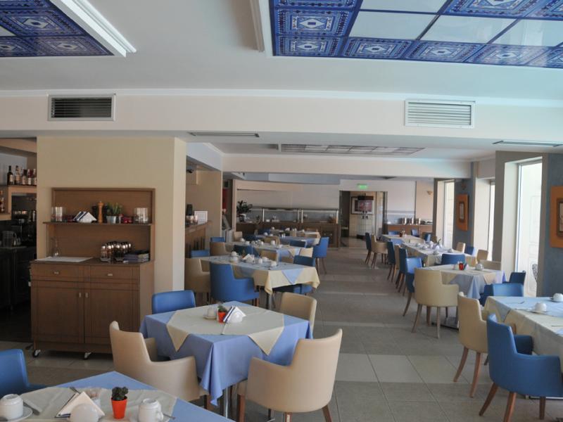 Philoxenia Hotel