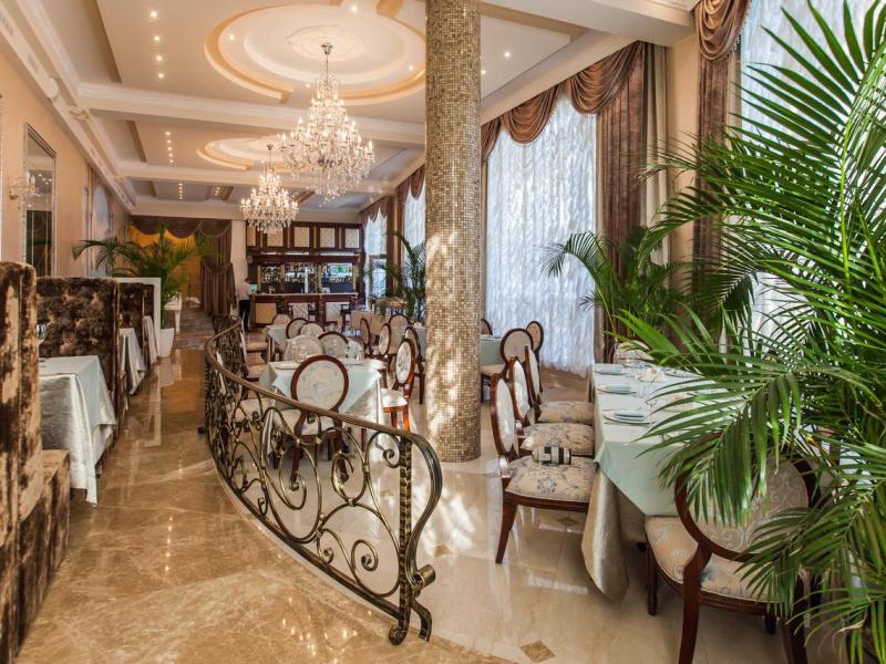 Green House Detox & Spa Hotel