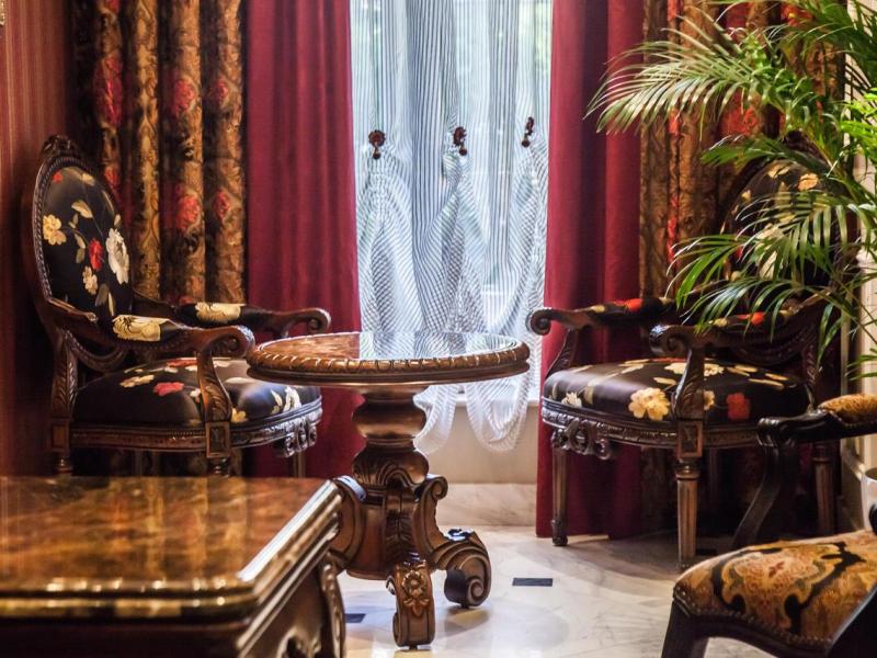 Green House Detox & Spa Hotel