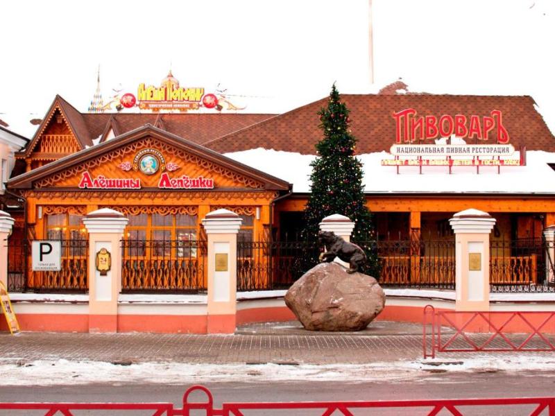 Алеша Попович Двор