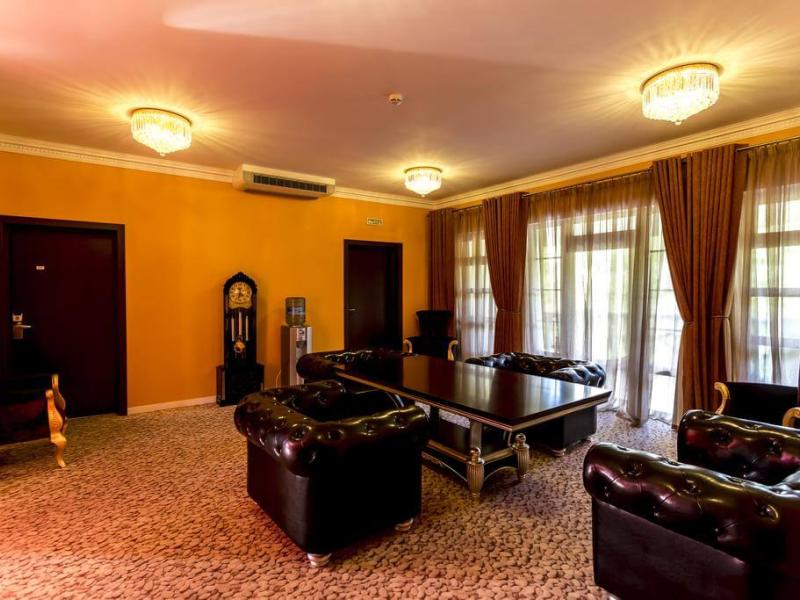 Морской клуб (Дивноморское)