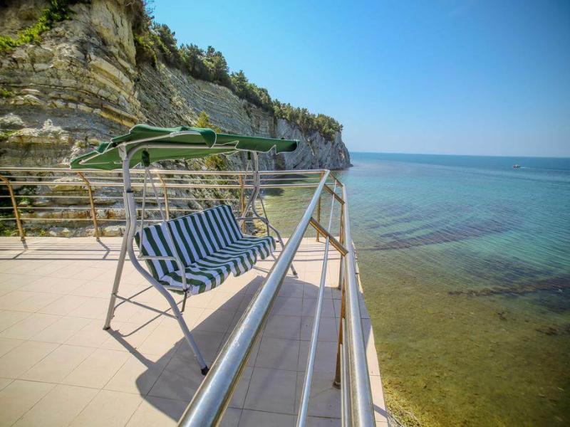 Морской клуб (Дивноморское)