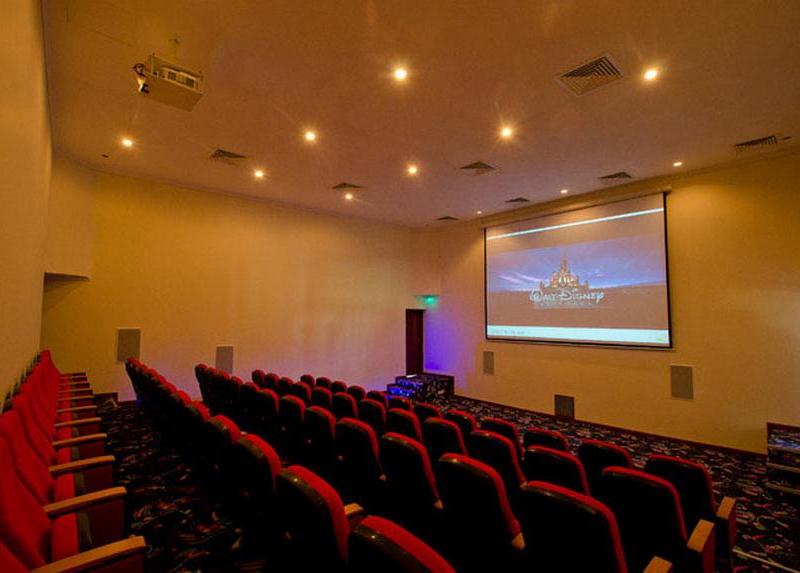 White Sands Resort & Conference Centre