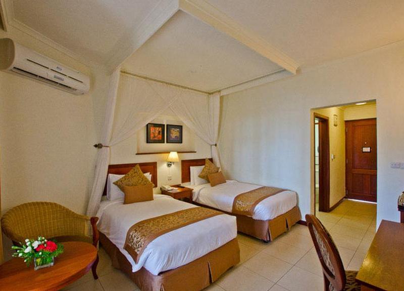 White Sands Resort & Conference Centre