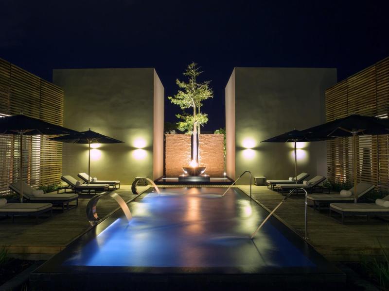 Nizuc Resort & Spa