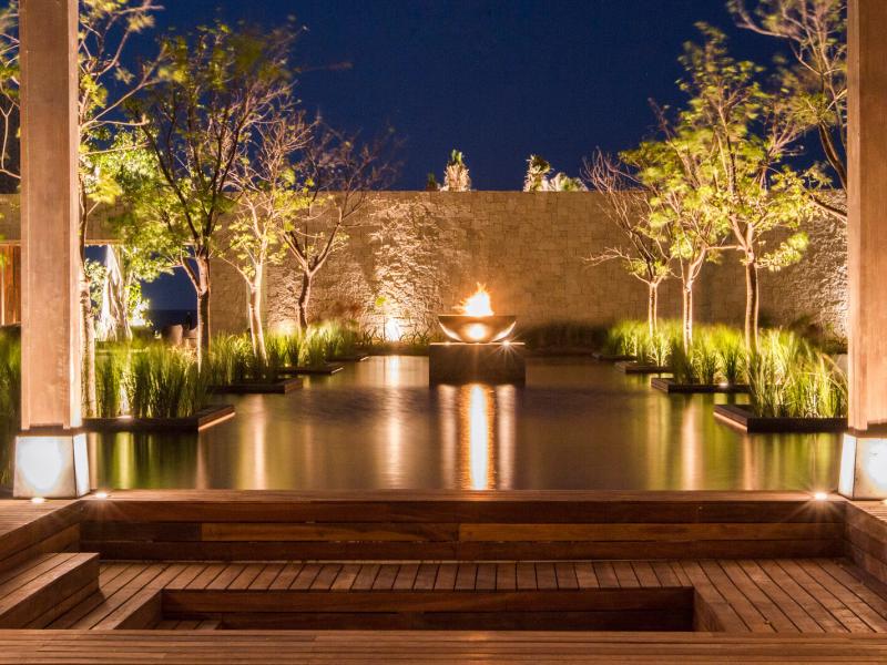 Nizuc Resort & Spa