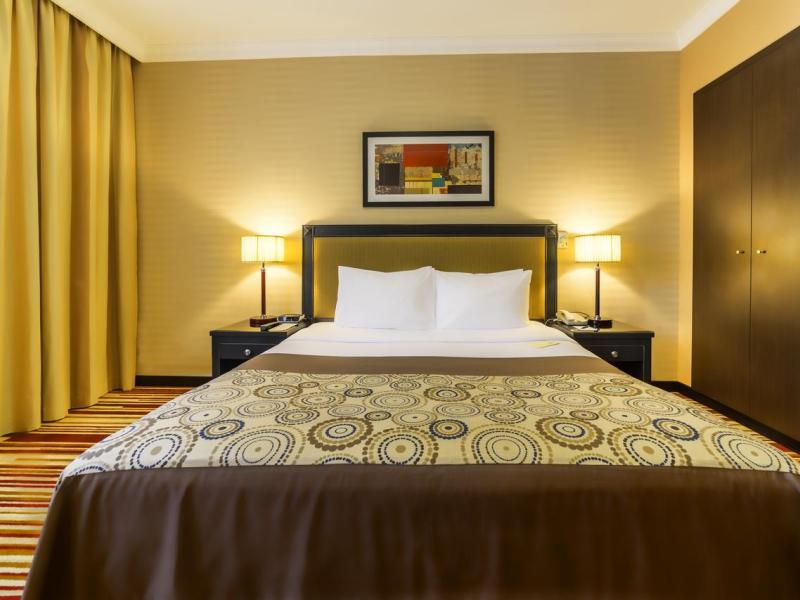 Executive Suites by Mourouj Gloria