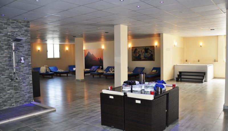 Paradise Club Shoni Bay