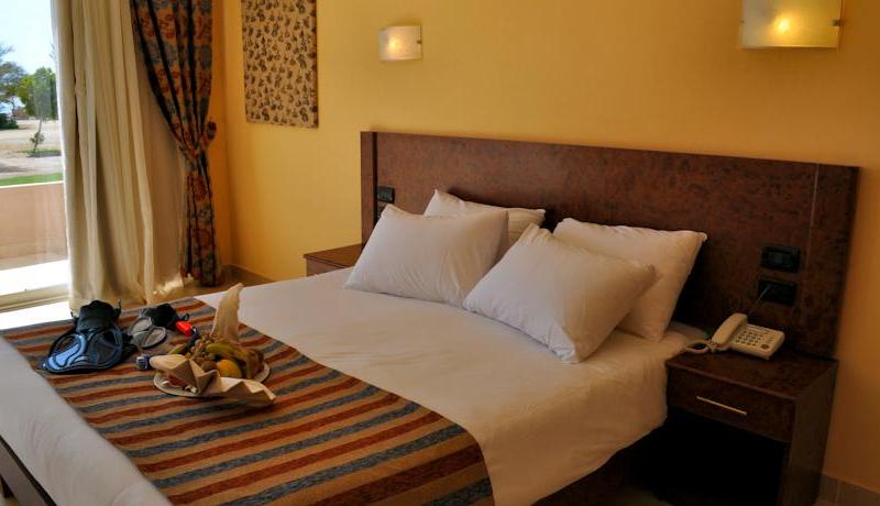 Paradise Club Shoni Bay