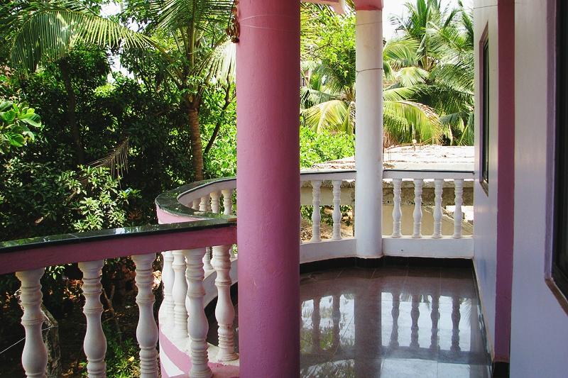 God's Gift Guesthouse (Arambol)