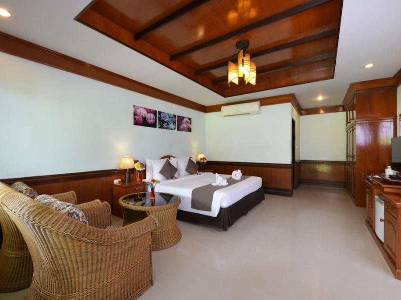 Phangan Bayshore Resort