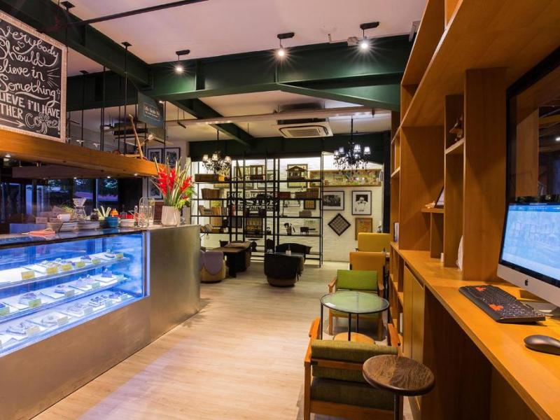 THE 1O1 Bali Fontana Seminyak