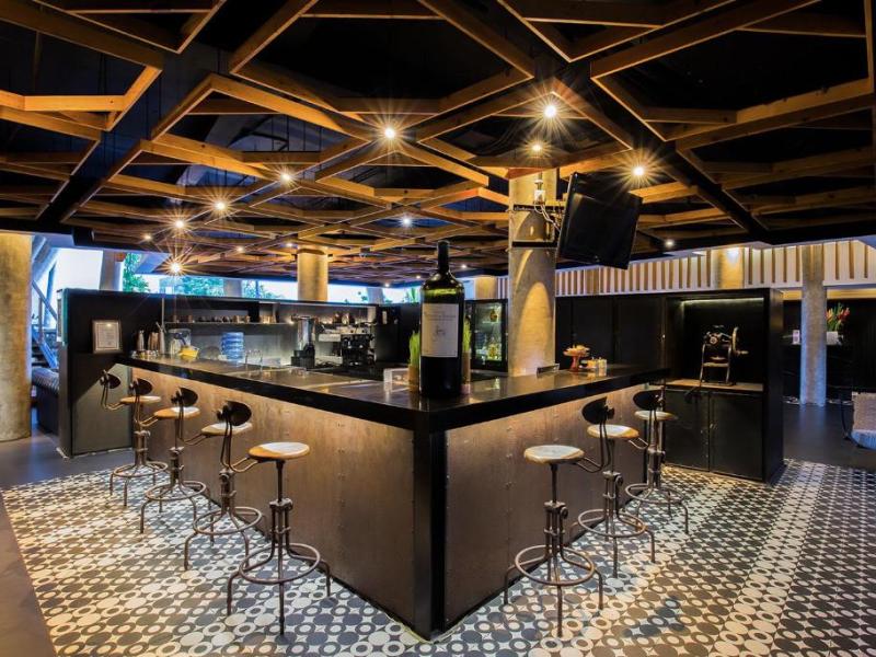 THE 1O1 Bali Fontana Seminyak