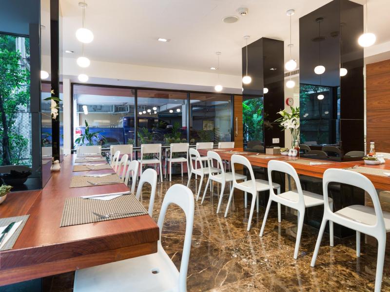 S33 Compact Sukhumvit Hotel