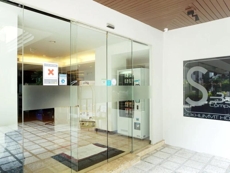 S33 Compact Sukhumvit Hotel