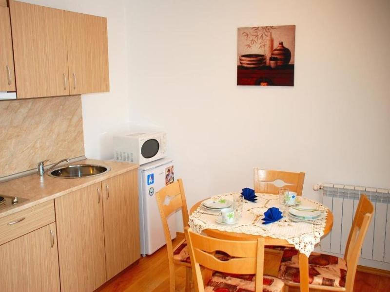 Guest House Ela