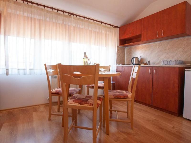Guest House Ela
