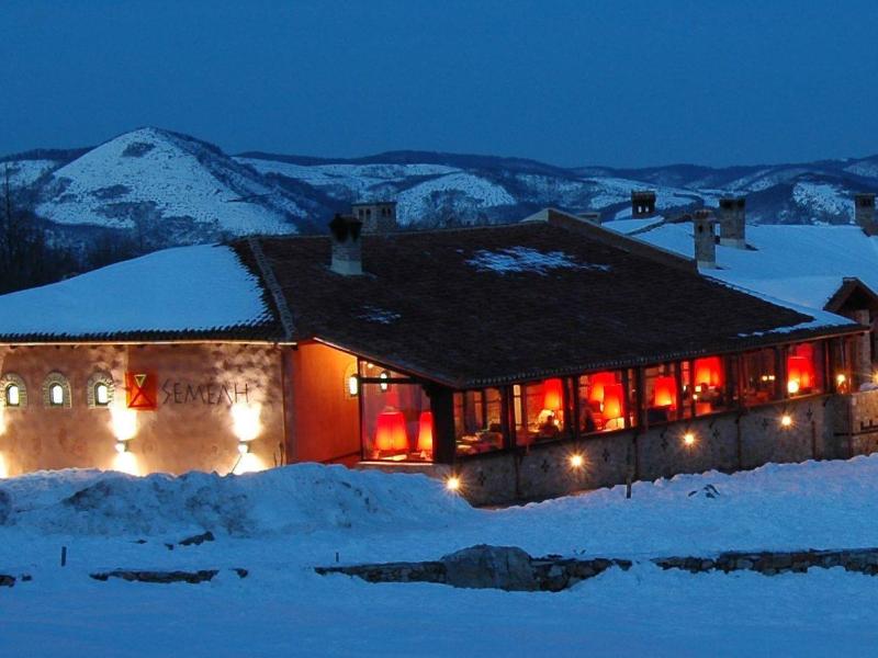 Semeli Resort 
