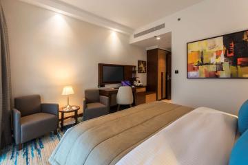 Отель Golden Tulip Media ОАЭ, Аль Барша, фото 12