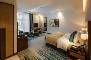 Отель Golden Tulip Media ОАЭ, Аль Барша, фото 18