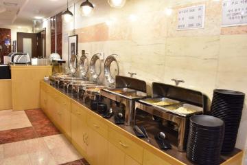 Отель Golden Tulip Media ОАЭ, Аль Барша, фото 27