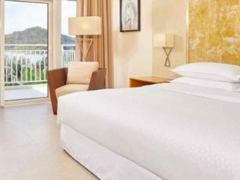 Four Points by Sheraton Shenzhou Peninsula Resort