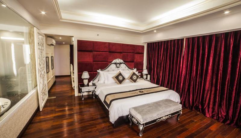 Moonlight Hotel Hue