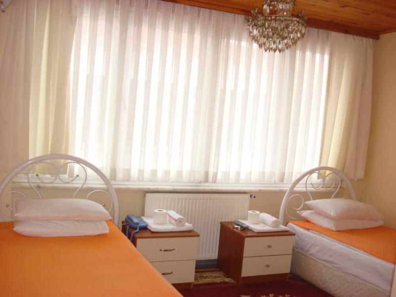 Hotel Emek