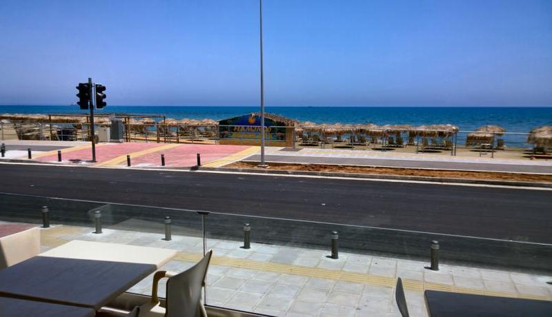 Mackenzie Beach Hotel