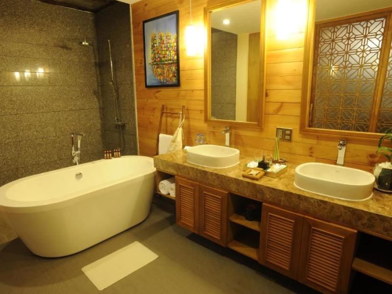 Aroma Beach Resort & Spa 