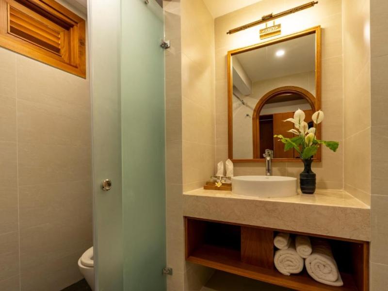 Aroma Beach Resort & Spa 