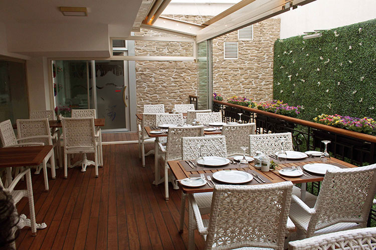 Nowy Efendi Hotel