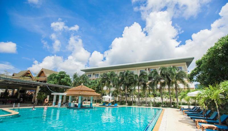 Blue Beach Grand Resort And Spa