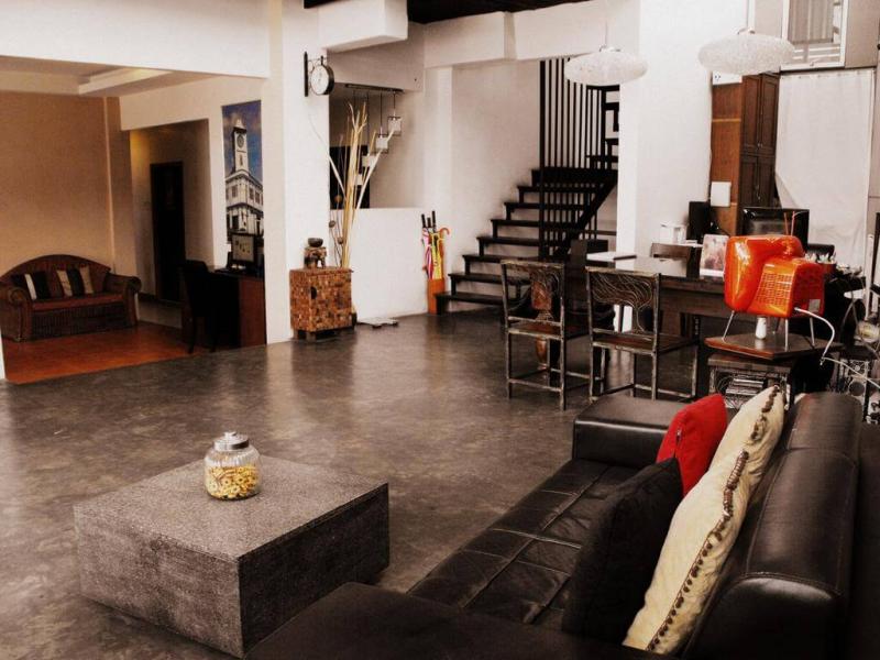 The Album Loft at Nanai Road