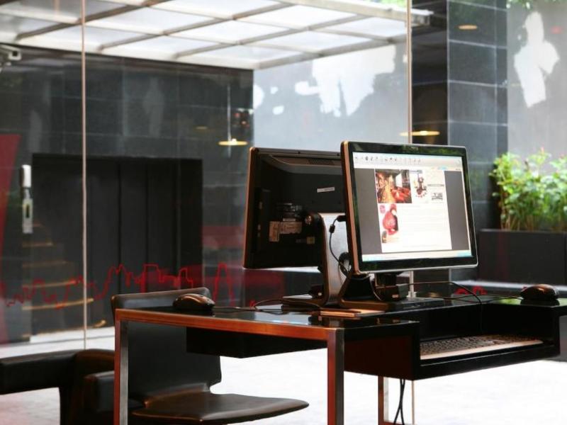Galleria 10 Sukhumvit Bangkok Hotel