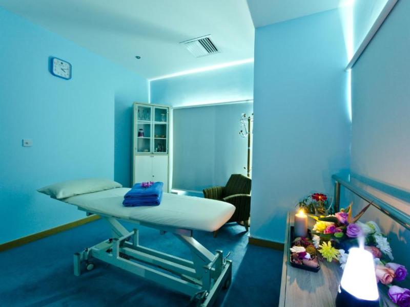 Al Bustan Center & Residence