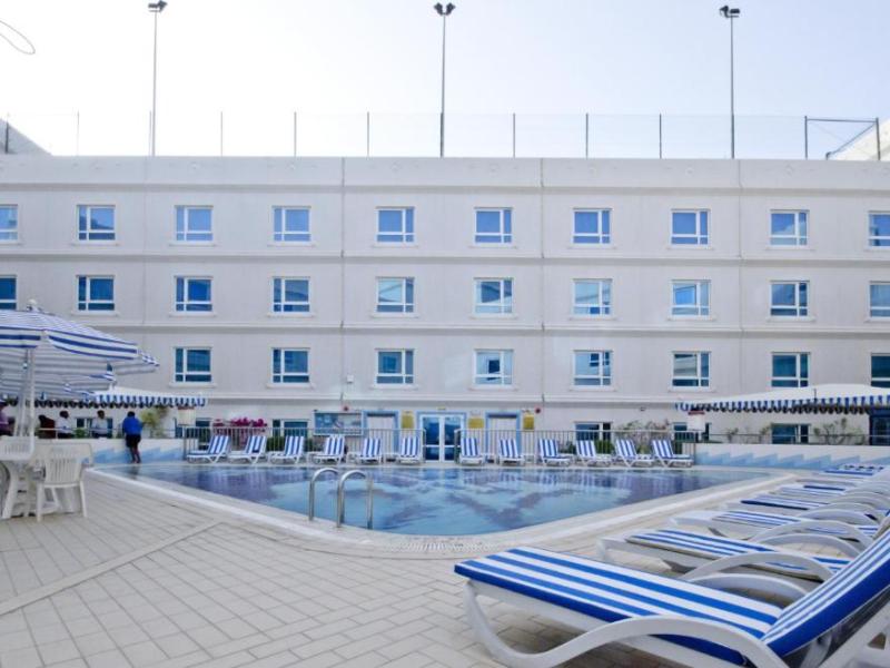 Al Bustan Center & Residence