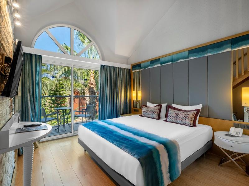 Long Beach Harmony Hotel & Spa