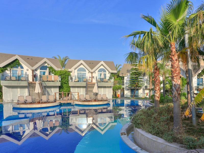 Long Beach Harmony Hotel & Spa